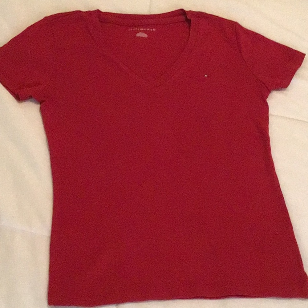 Tommy Hilfiger - Women’s Classic Red Short Sleeve V-Neck Top